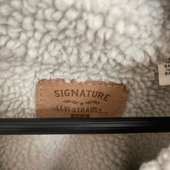 Levi’s Sherpa denim jacket - Picture 3 of 4